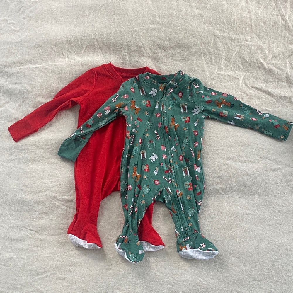 Christmas newborn onsie duo